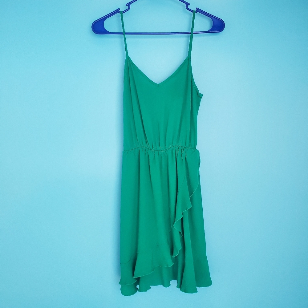 Alya Sleeveless Dress Size Small Green Above the Knee